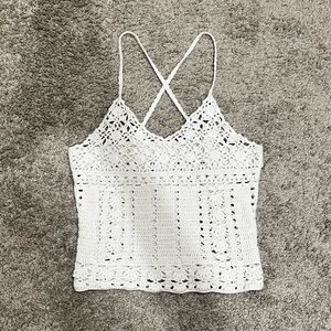 Bundle of 2 tops and 2 dresses